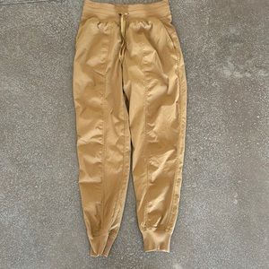 Women’s lululemon joggers size 2